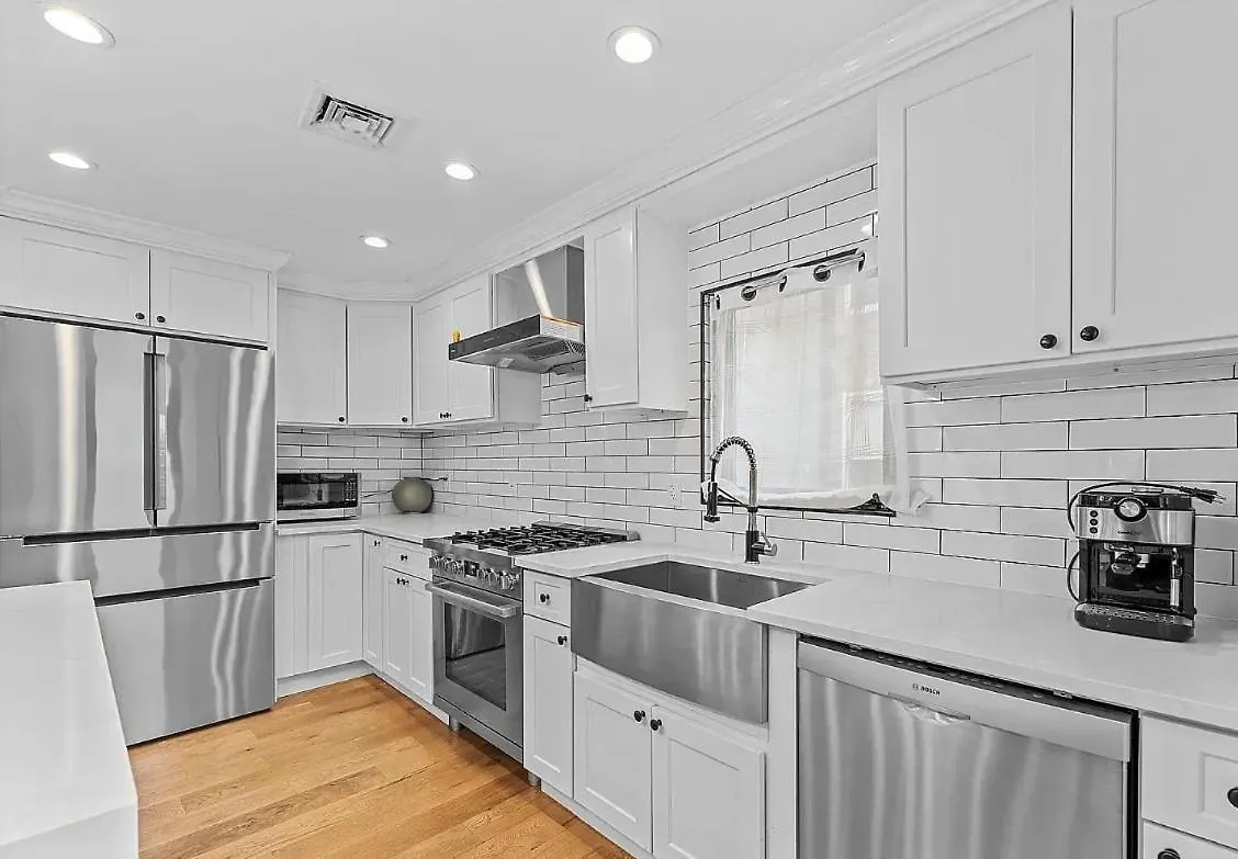 Private Hot Tub-Private Gated Sailor Moon House In Williamsburg W Gym Apartment New York