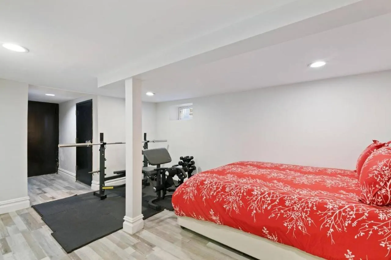 Private Hot Tub-Private Gated Sailor Moon House In Williamsburg W Gym Apartment New York 0*,